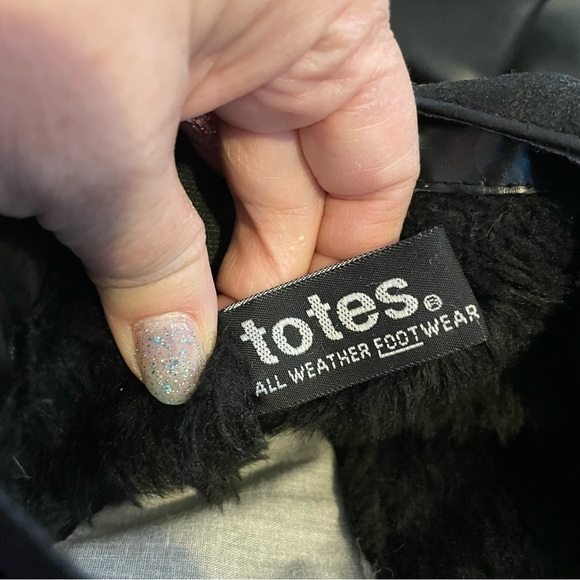Totes Paula all weather rain boot snow boot black size 8 - Picture 13 of 13